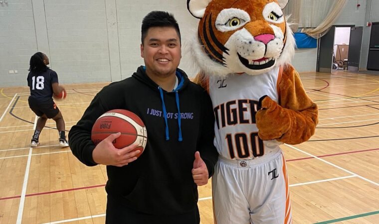 Steve and Tee The Tiger